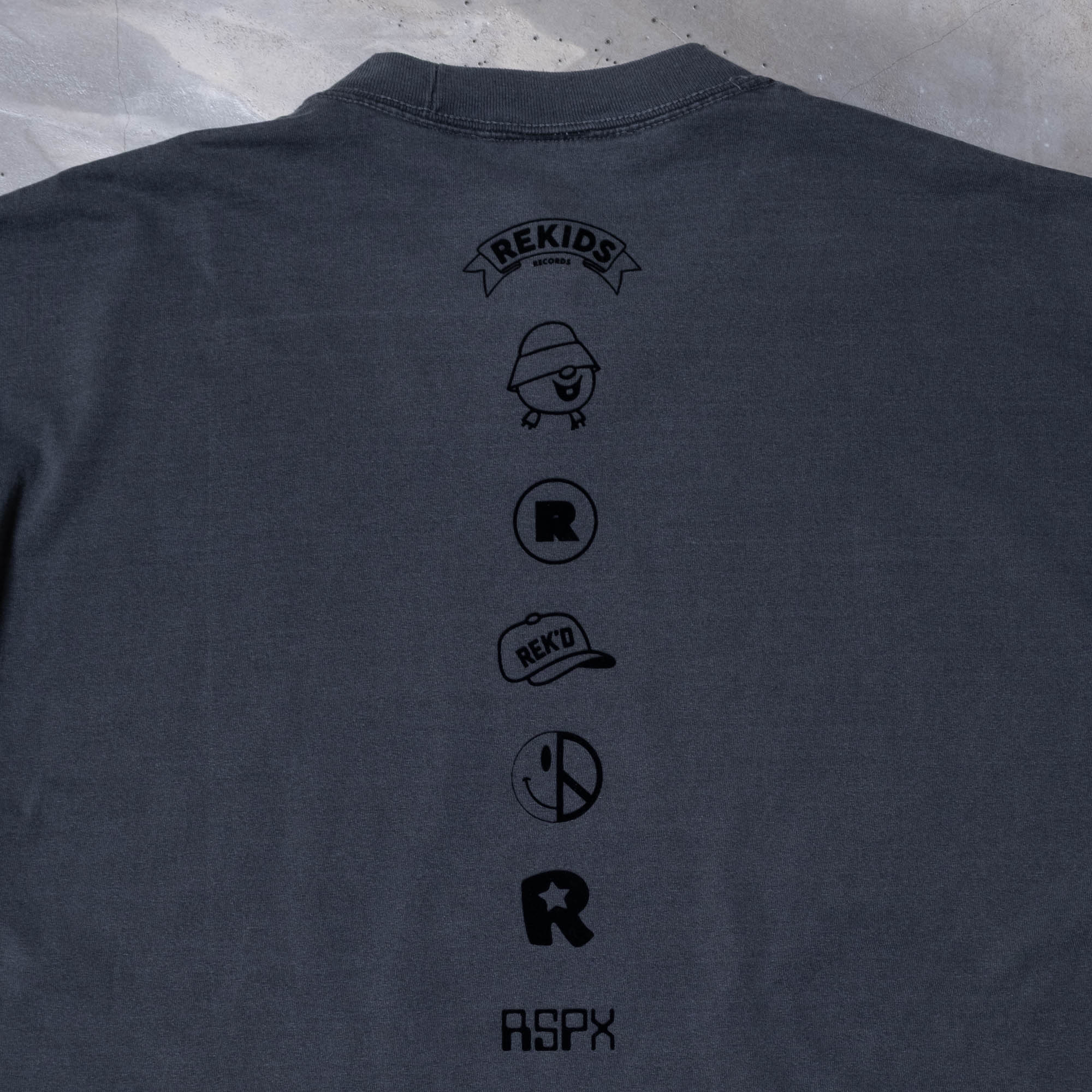 is-ness REKIDS Tee - Sumi Charcoal