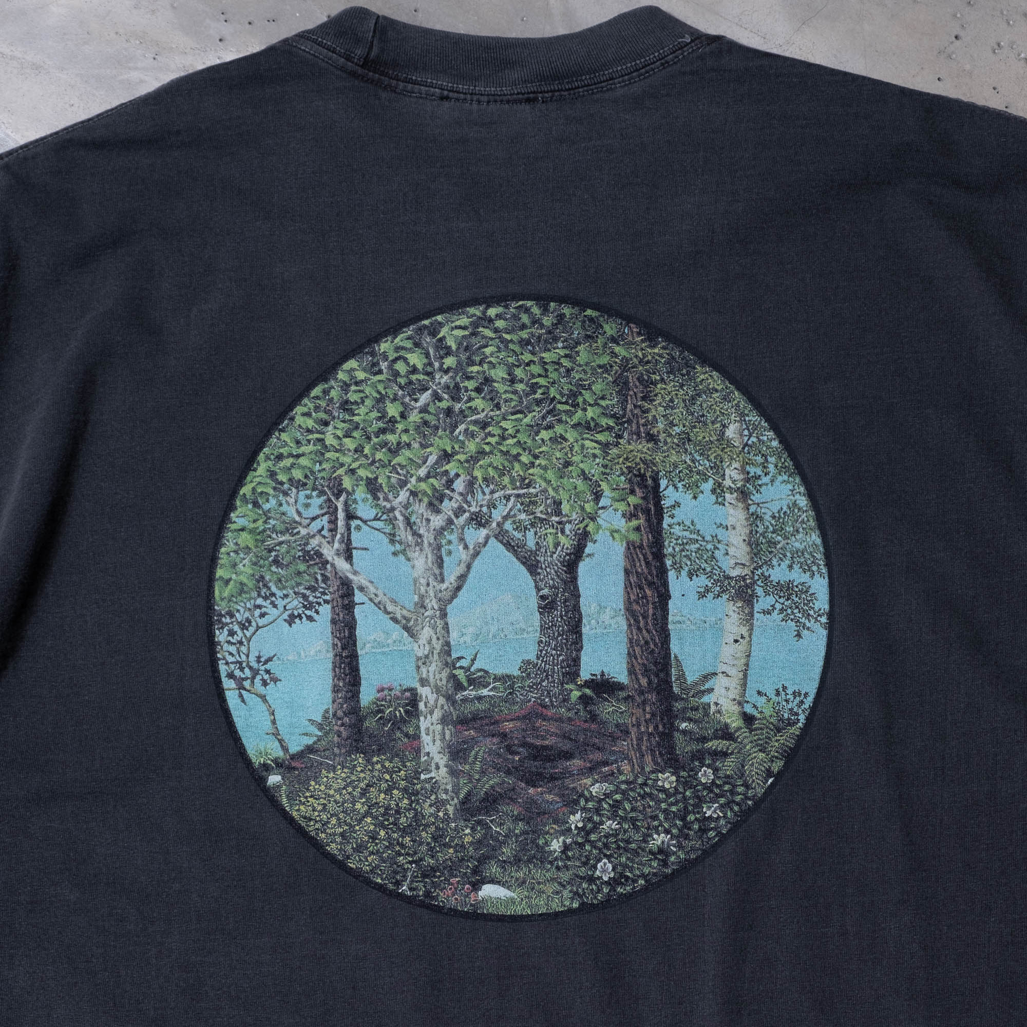 is-ness House QV Tee - Sumi Charcoal