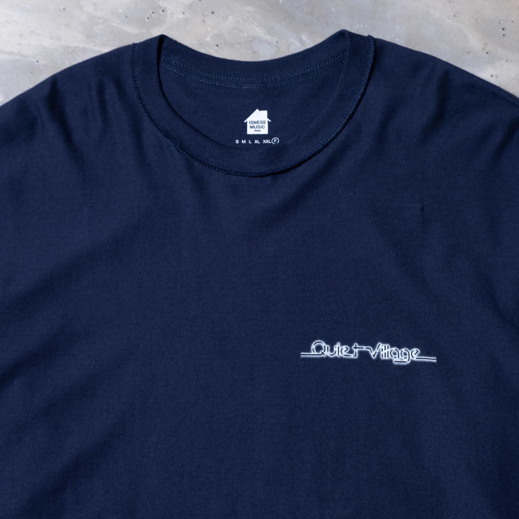 is-ness QV LS Tee - Navy