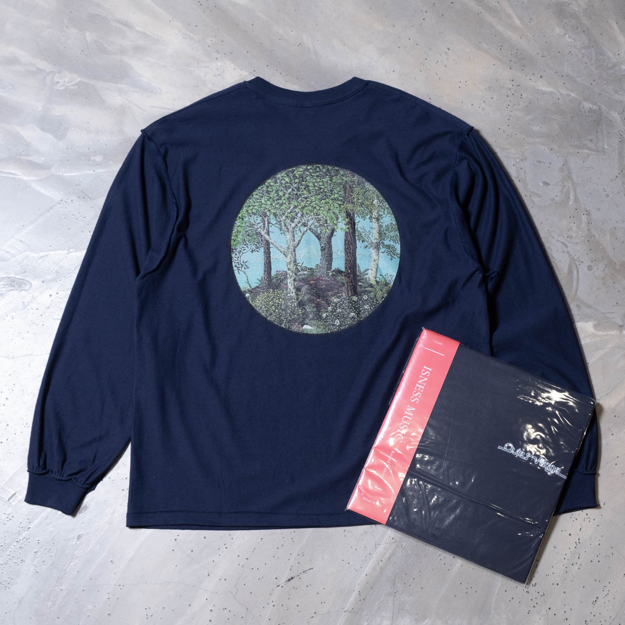 is-ness QV LS Tee - Navy