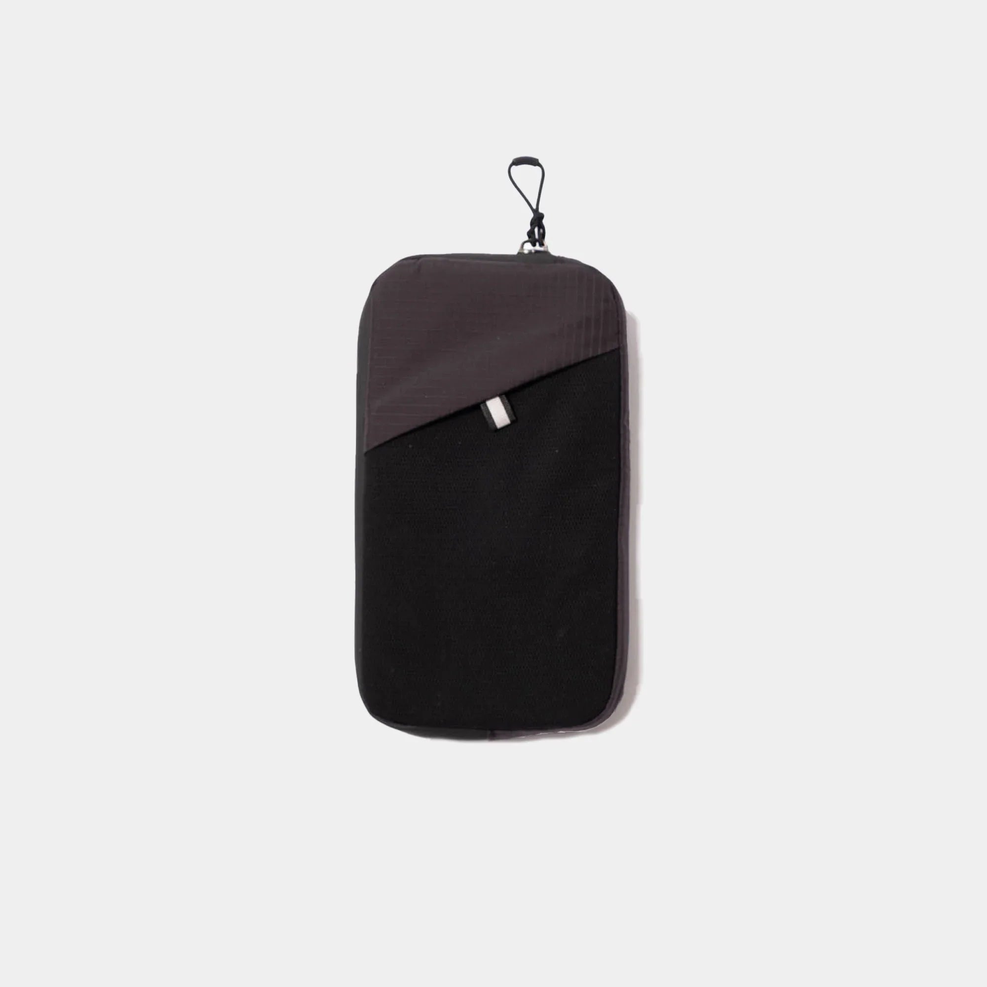Salomon Essentials Case - Black