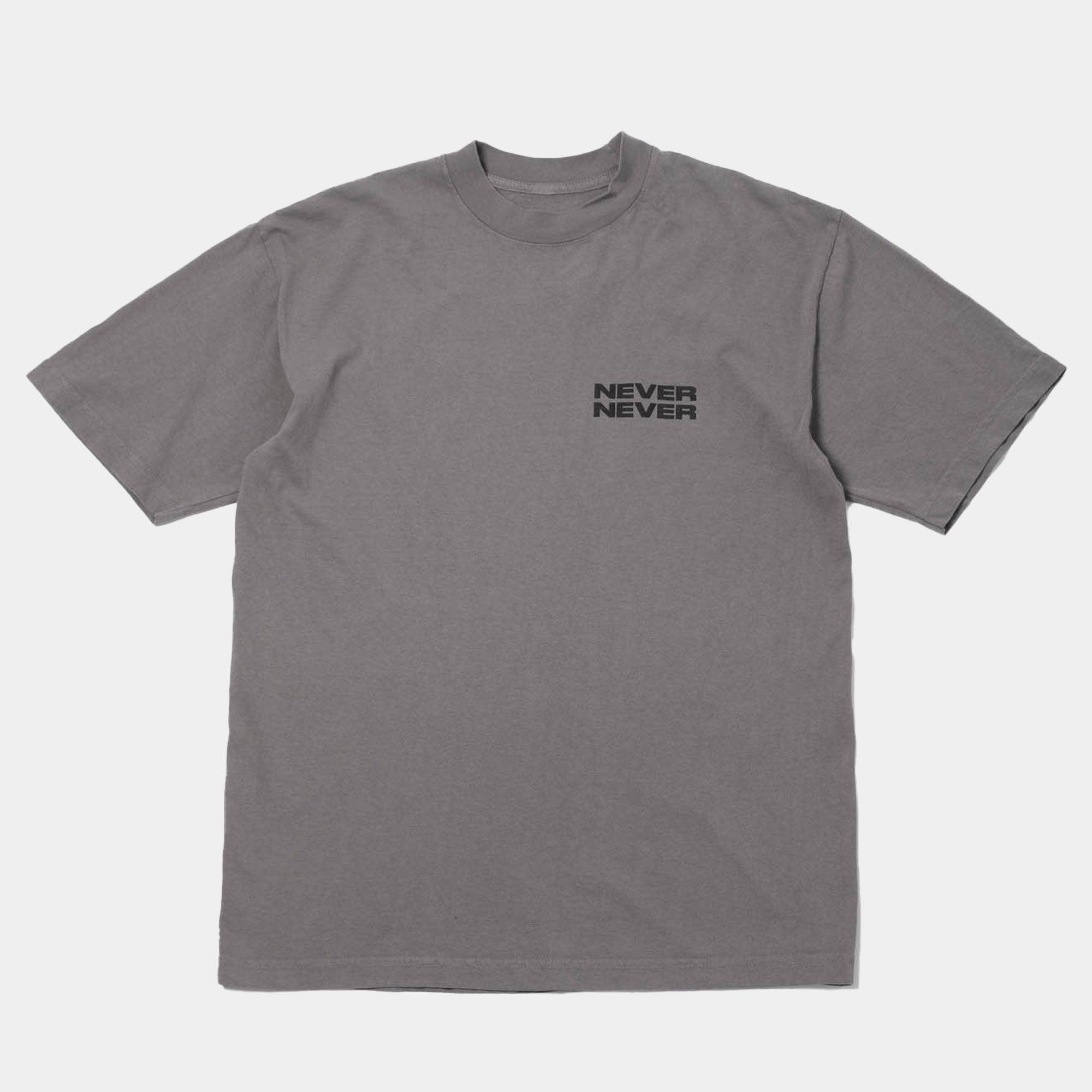 Never Never Concrète Stack Tee - Charcoal - Never Never