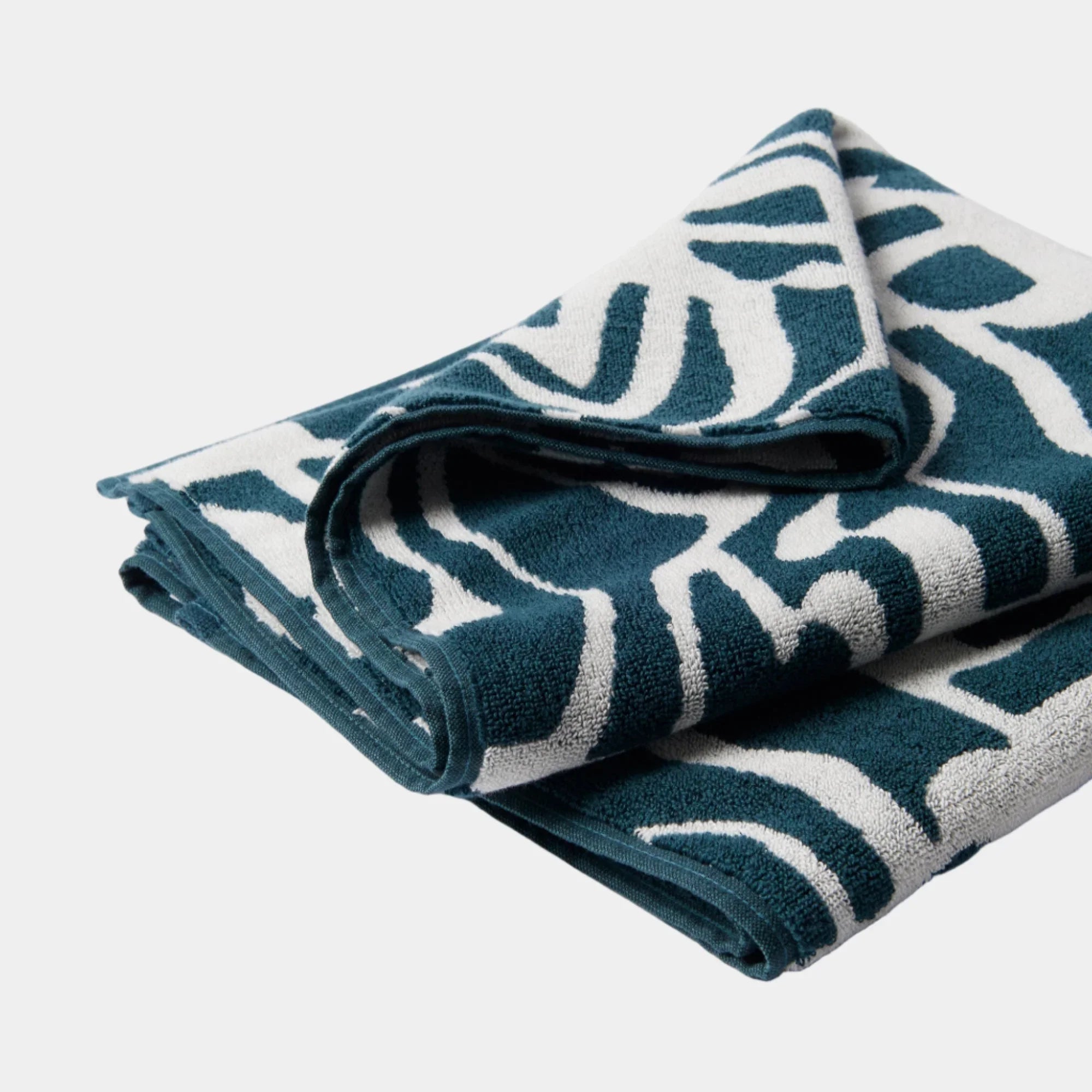 By Parra Broken FTP Bath Towel Set Of 2 - Teal Green