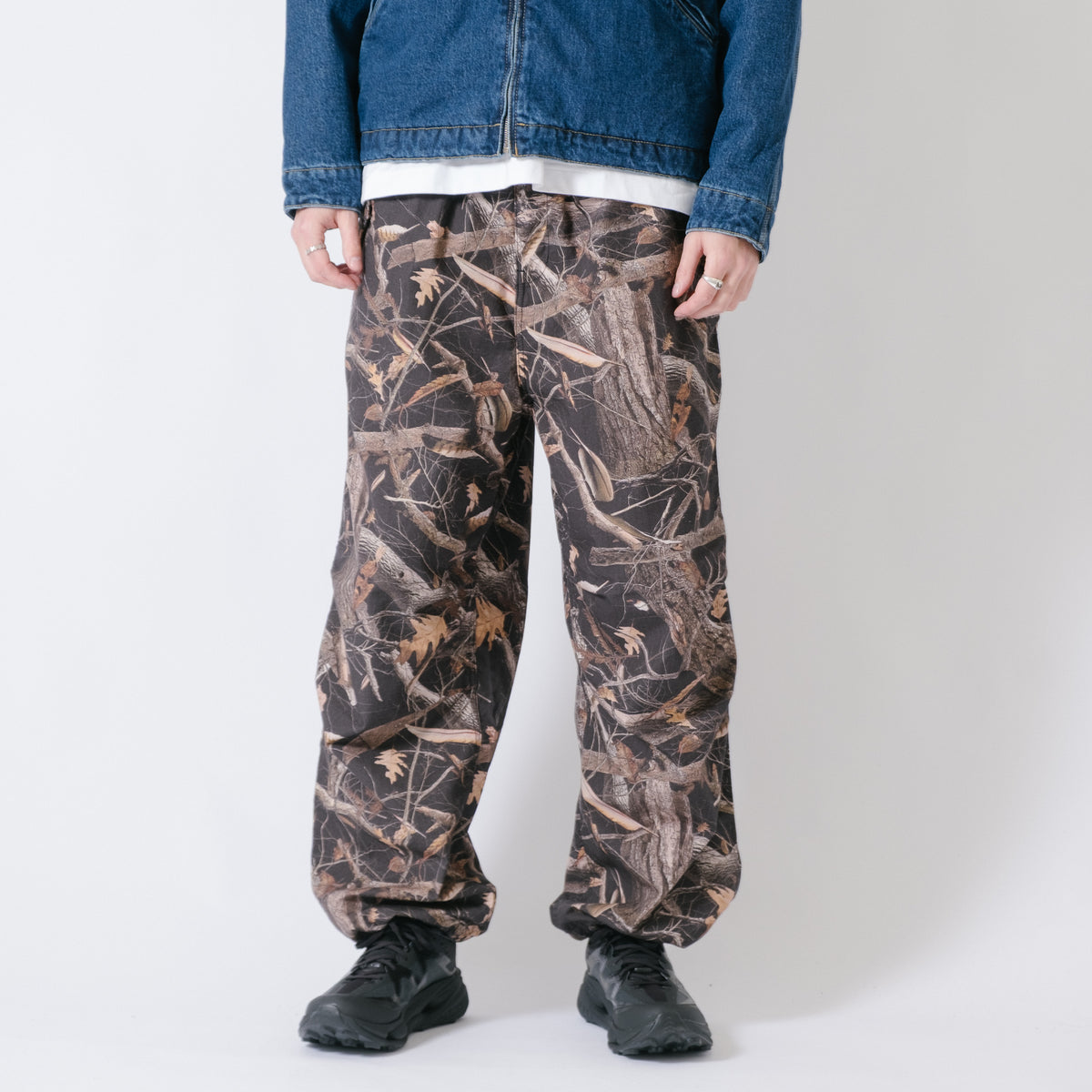 Carhartt WIP Fletcher Pant - Camo Feather Tree/Black Rinsed