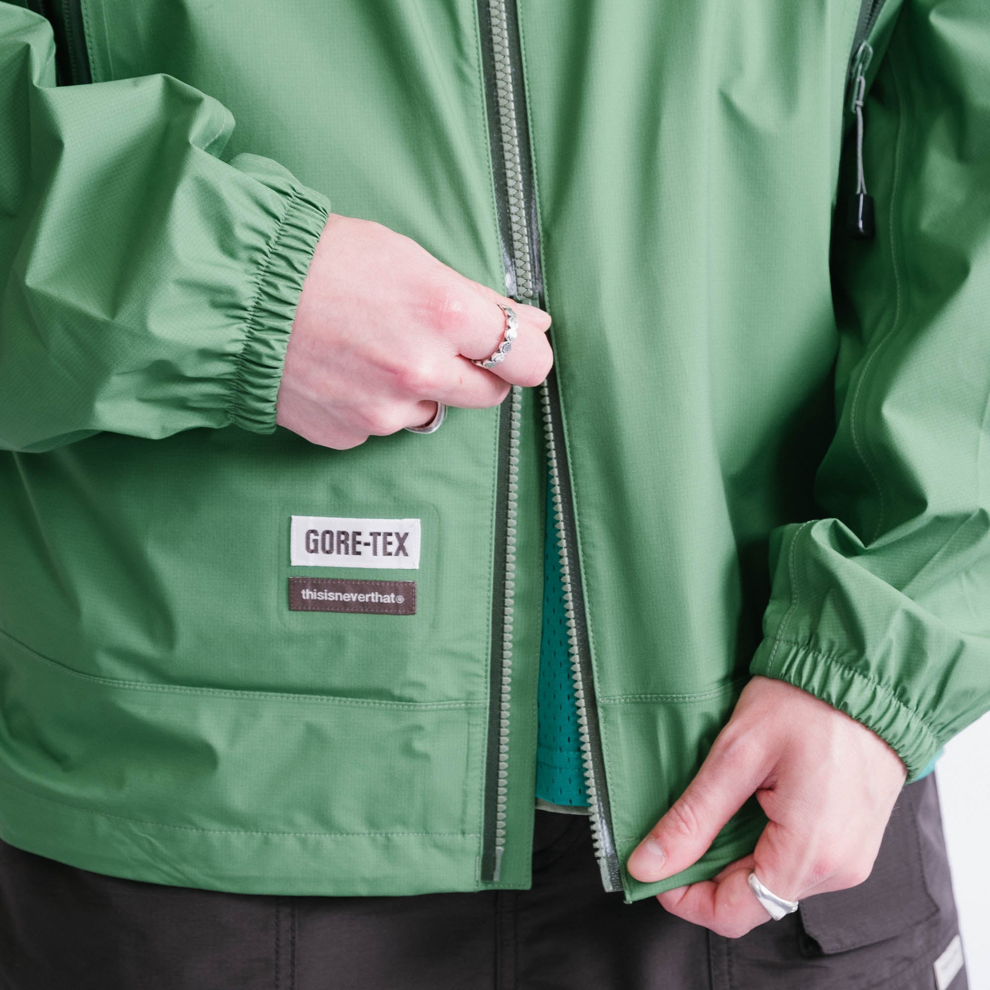 thisisneverthat GORETEX 3L Lightweight Jacket - Light Green