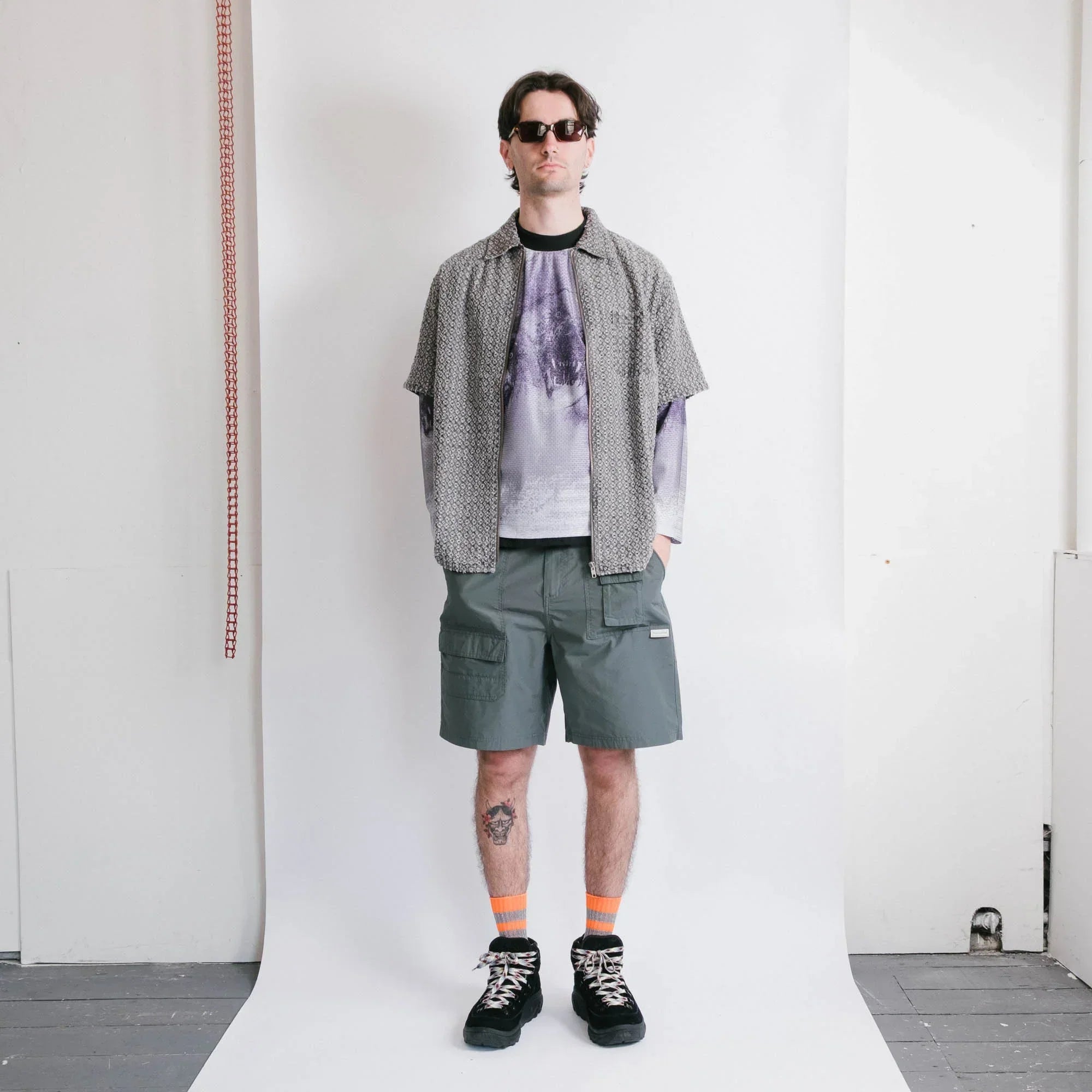 thisisneverthat Damaged Denim Zip SS Shirt - Grey