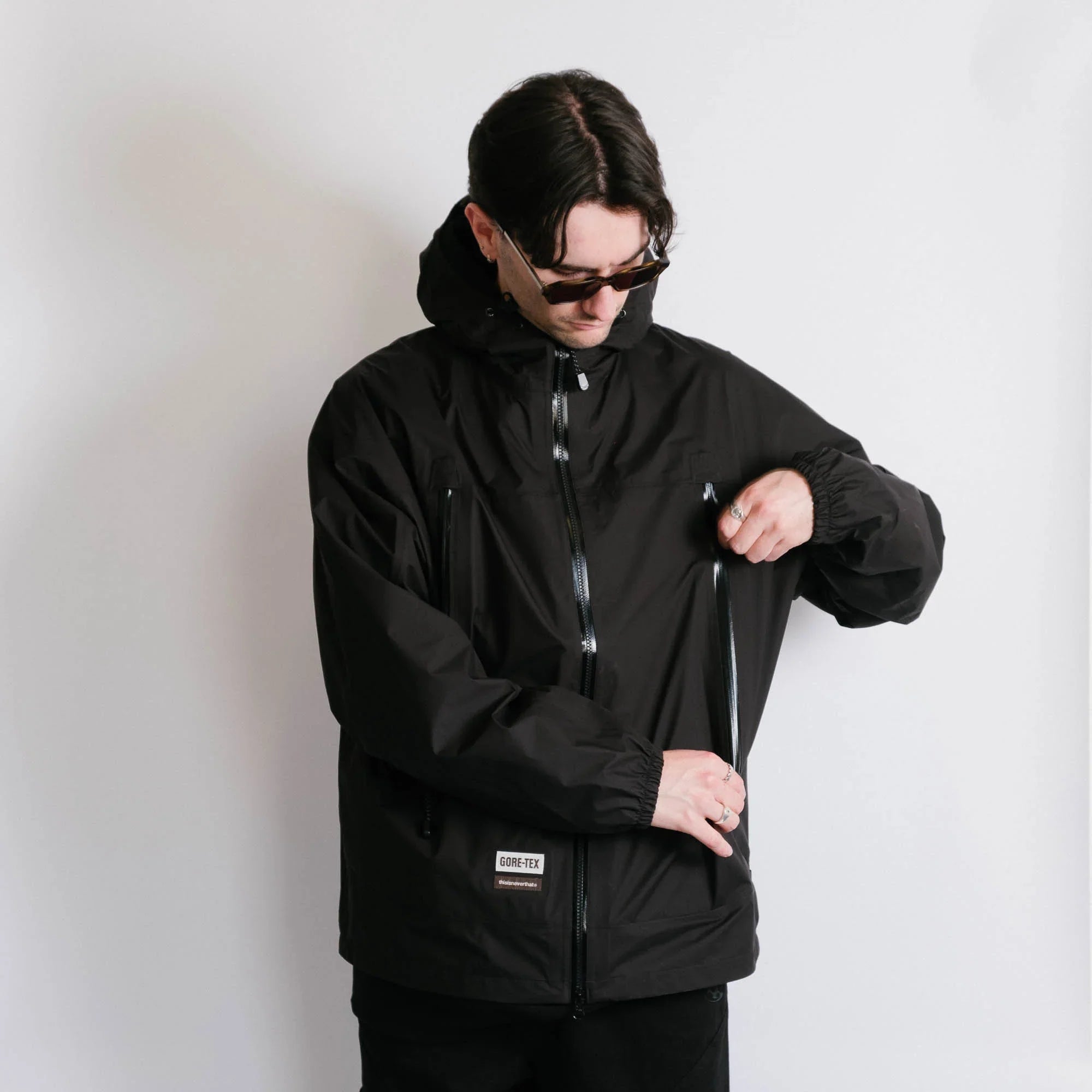 thisisneverthat GORETEX 3L Lightweight Jacket - Black