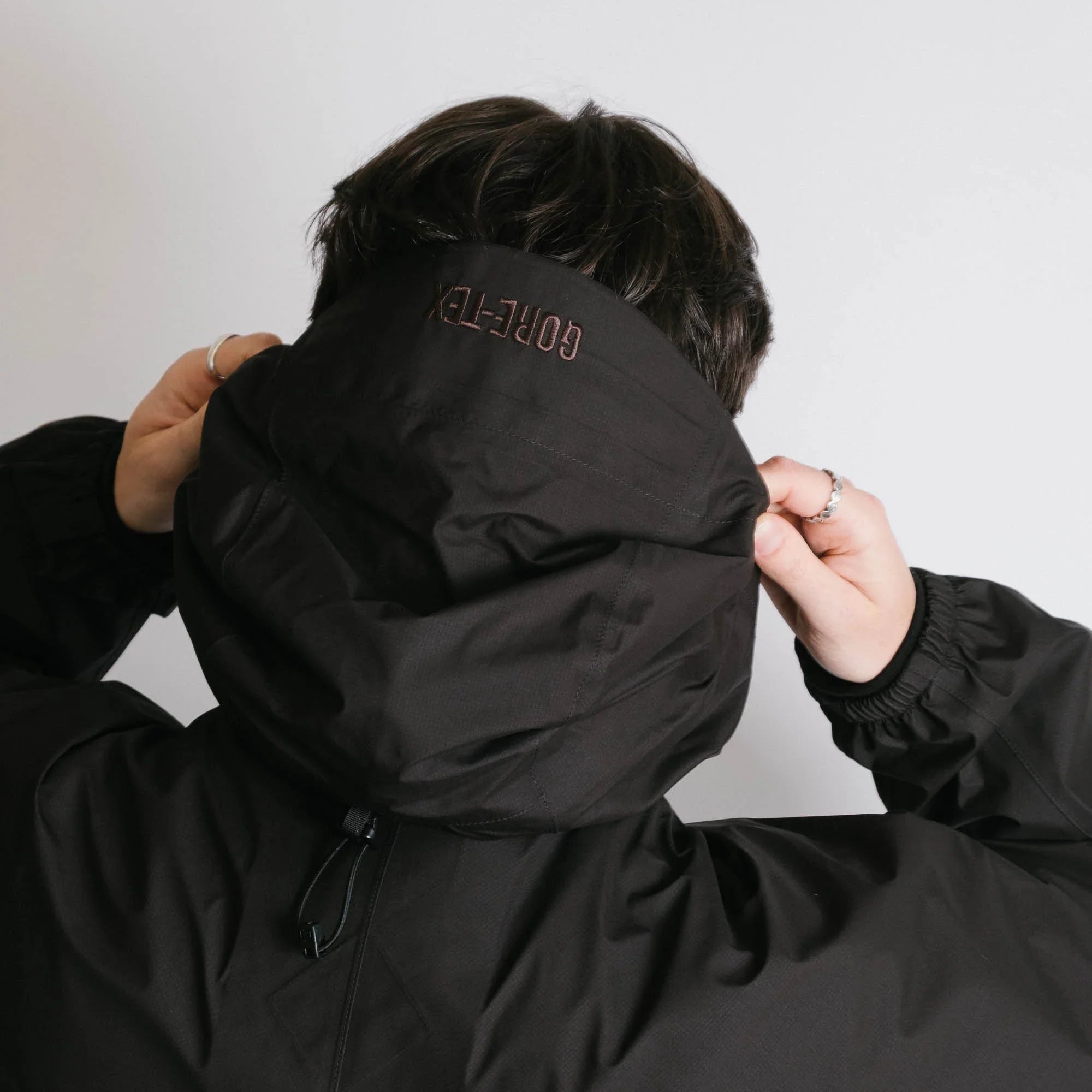 thisisneverthat GORETEX 3L Lightweight Jacket - Black