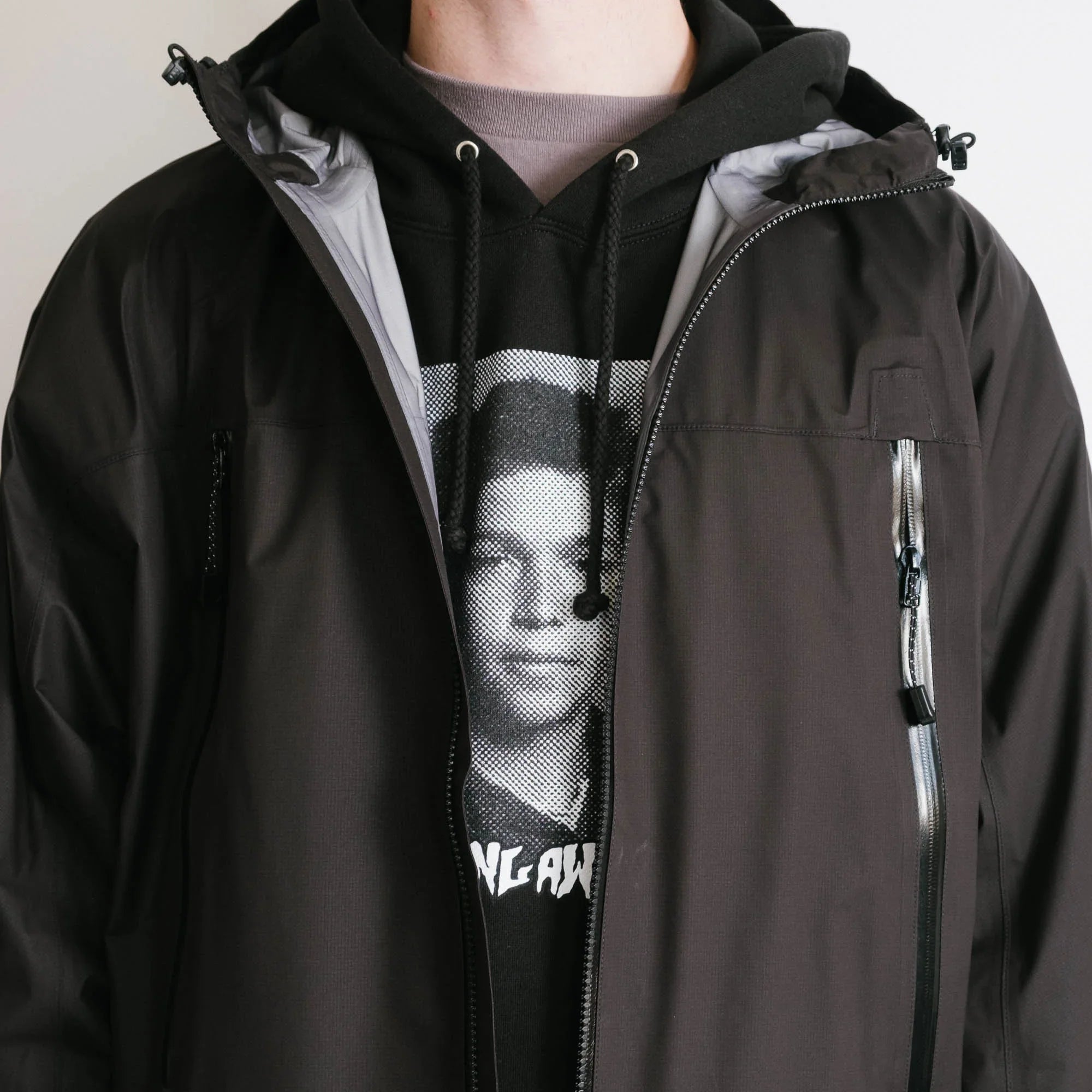 thisisneverthat GORETEX 3L Lightweight Jacket - Black
