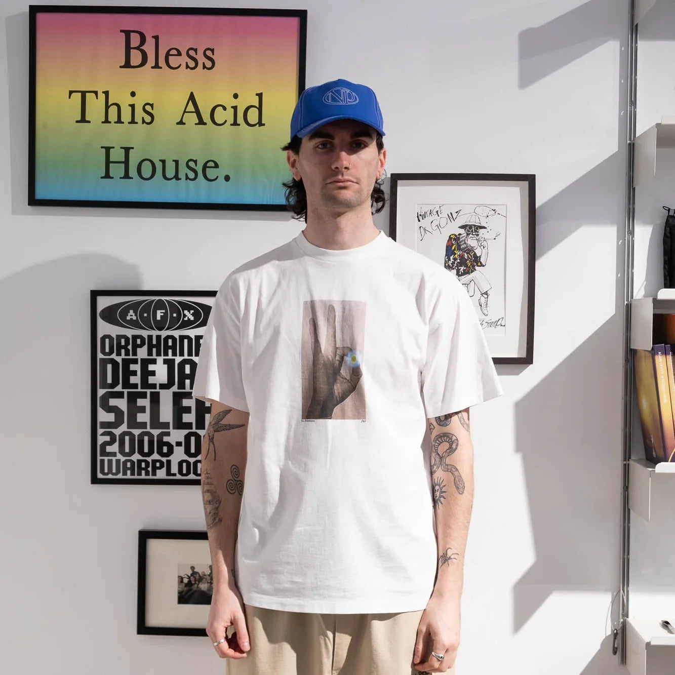 No Problemo Pill SS Tee - White - Never Never