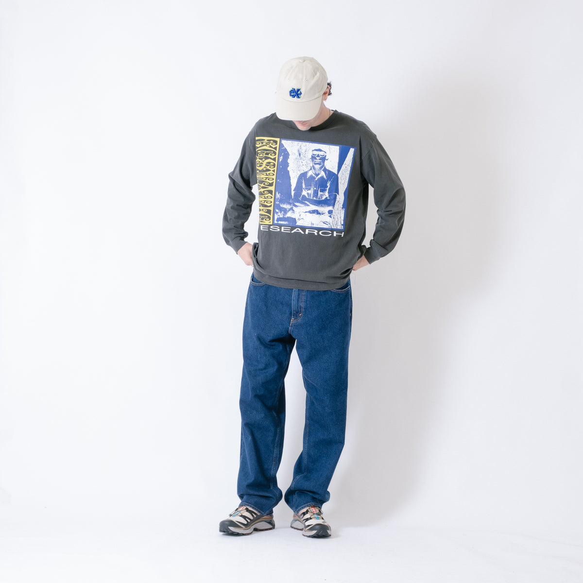 ECSTATIC Research Time LS T-Shirt - Charcoal