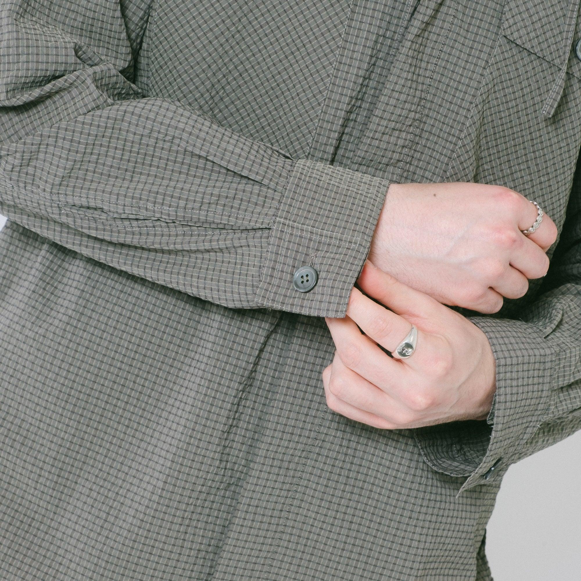 is-ness Quick-Drying Hoodie Shirt - Charcoal