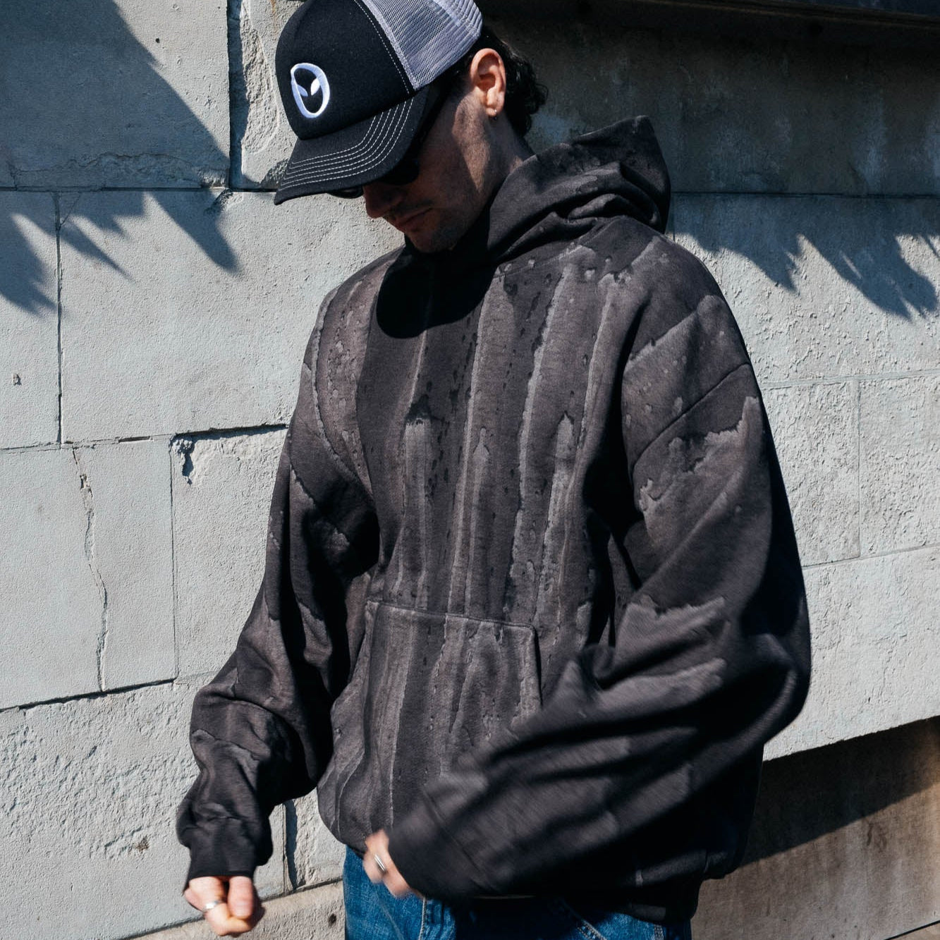 Never Never Concrète Hoody - Black