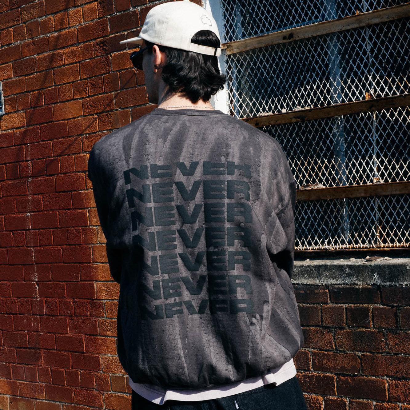 Never Never Concrète Sweatshirt - Black - Never Never