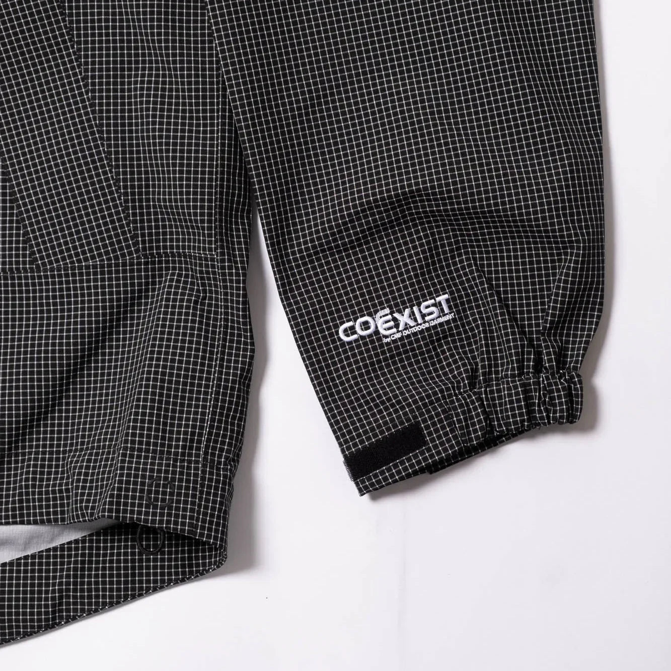 CMF Comfy Outdoor Garment Level 6 Mod Coexist Jacket- Glid Black