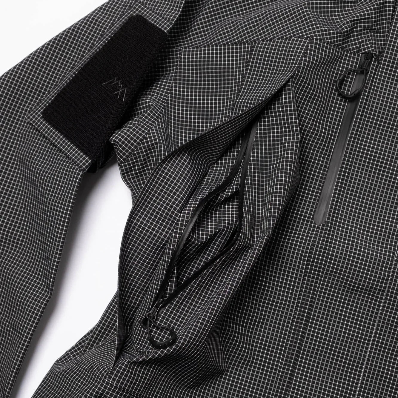 CMF Comfy Outdoor Garment Level 6 Mod Coexist Jacket- Glid Black