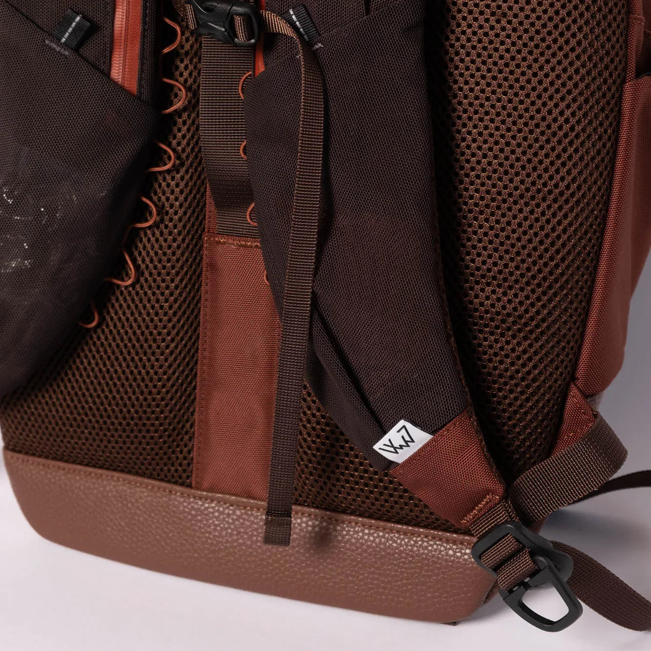 CMF Comfy Outdoor Garment Weekenderz Bag - Mocha - Never Never