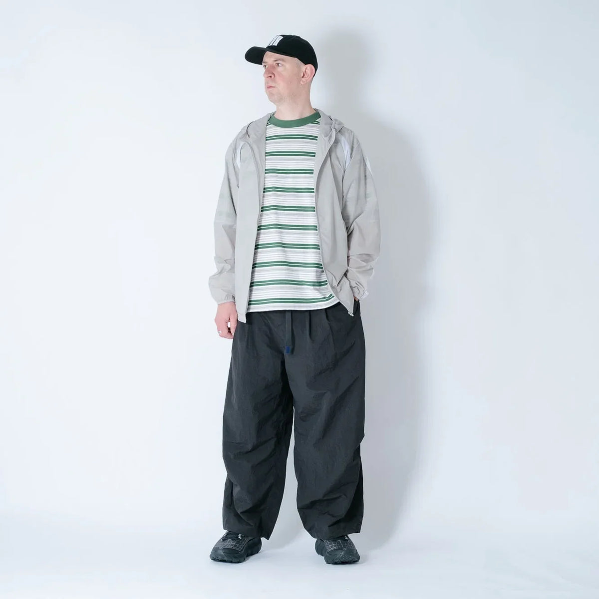 Anglan Nylon Tuck Belt String Balloon Pants - Black