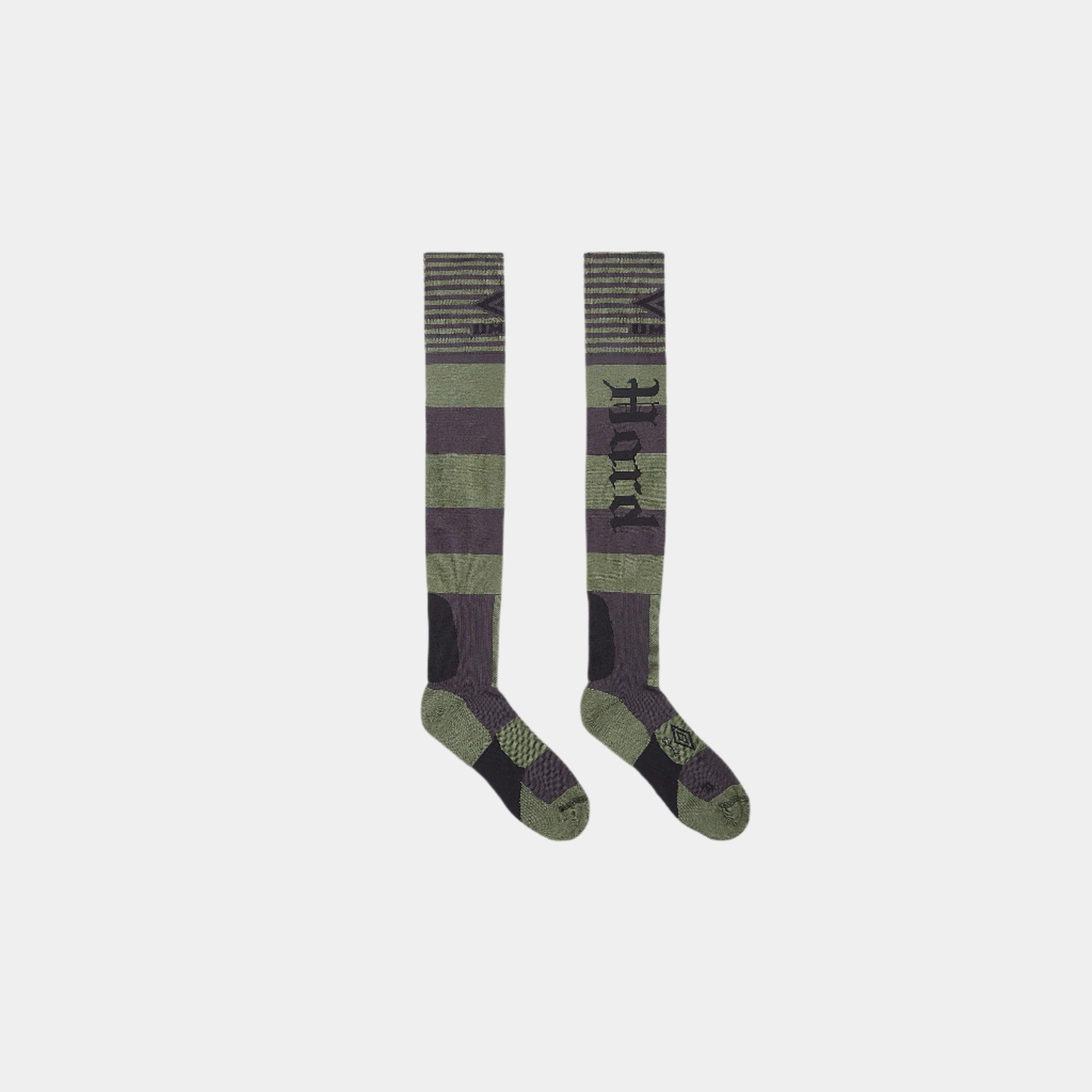 Umbro Hard Times Socks - Army Green/Anthracite - Never Never