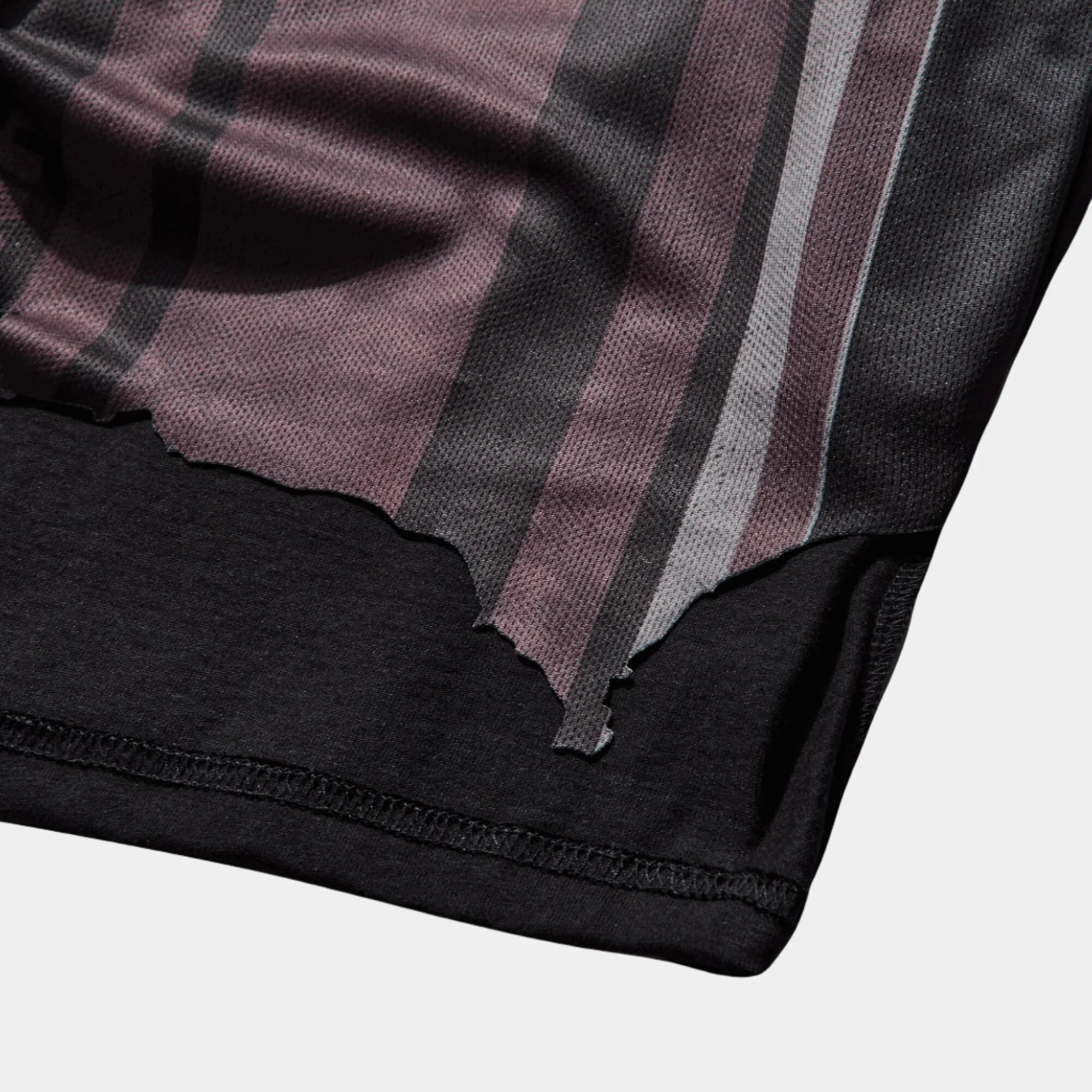 Umbro By Slam Jam Distressed Shorts - Purple/Black