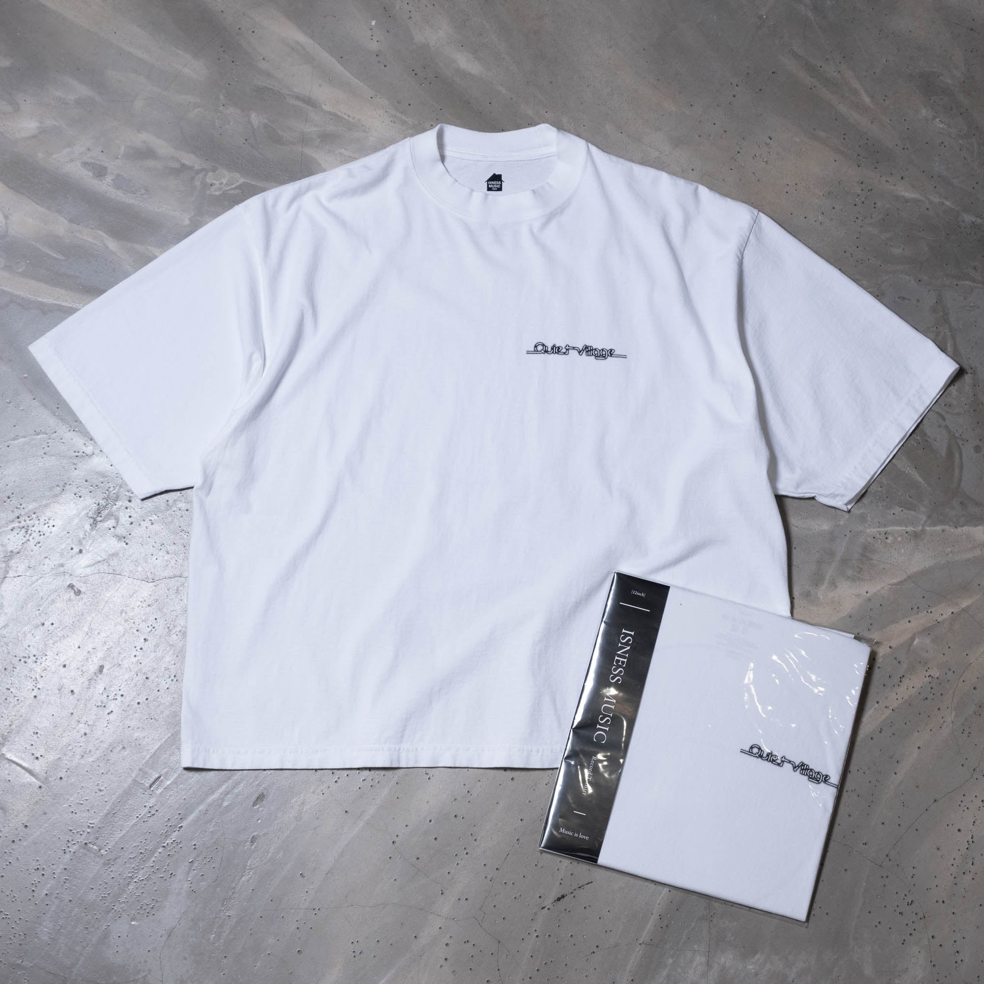 is-ness QV Tee - White