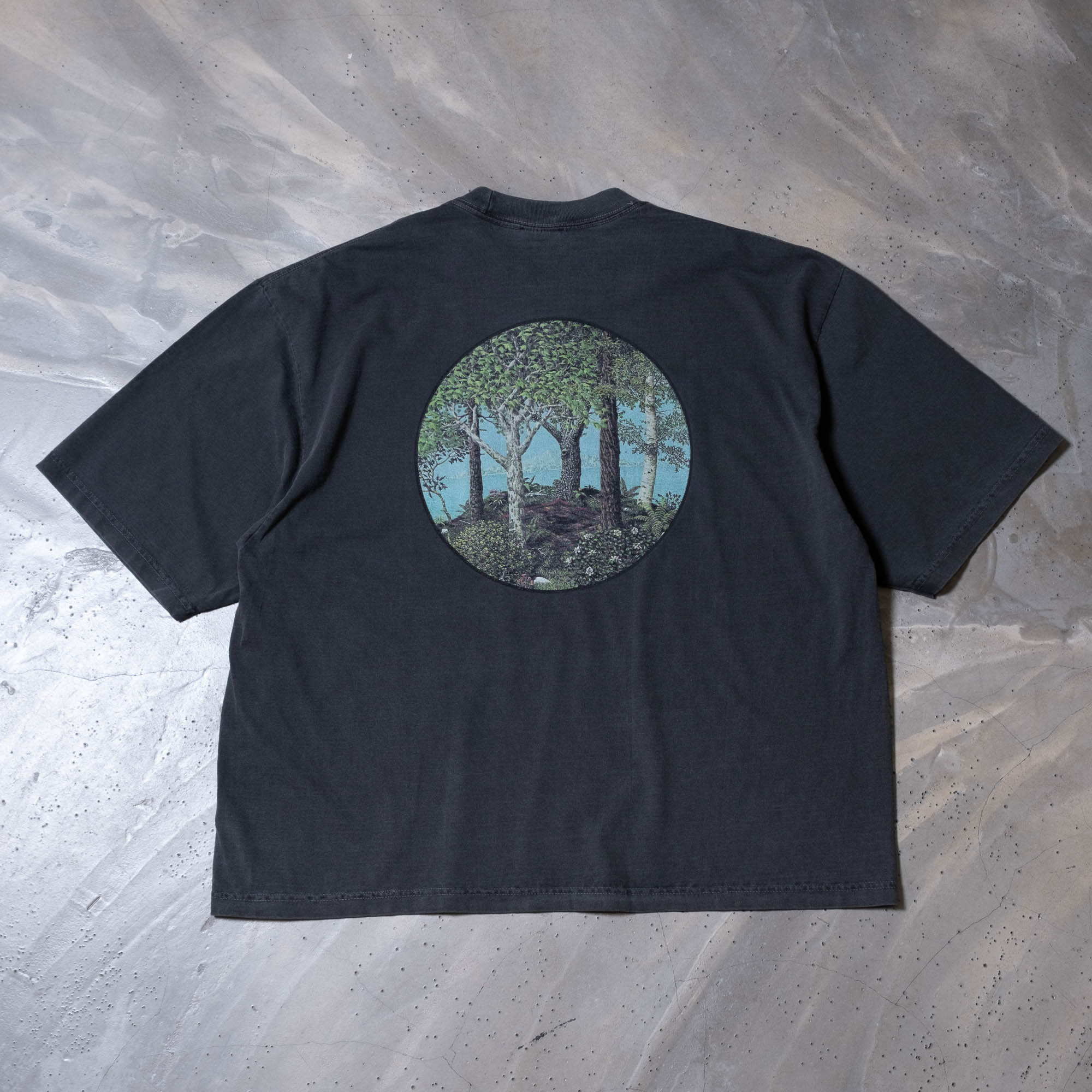 is-ness House QV Tee - Sumi Charcoal