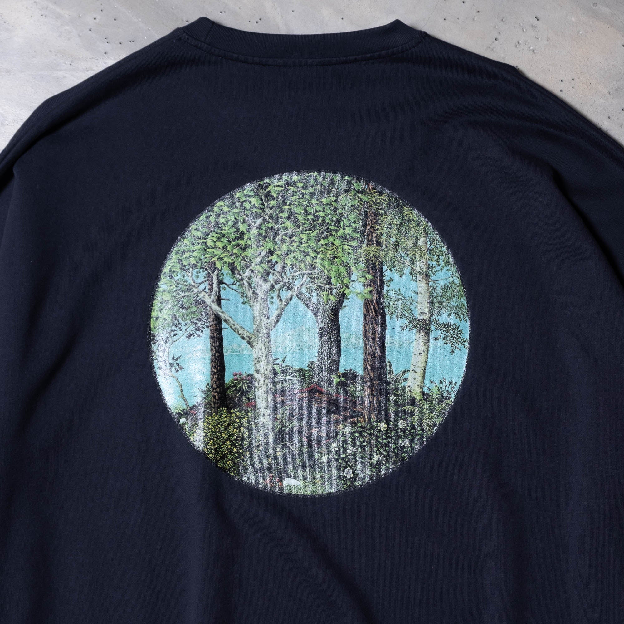 is-ness QV Sweatshirt - Navy