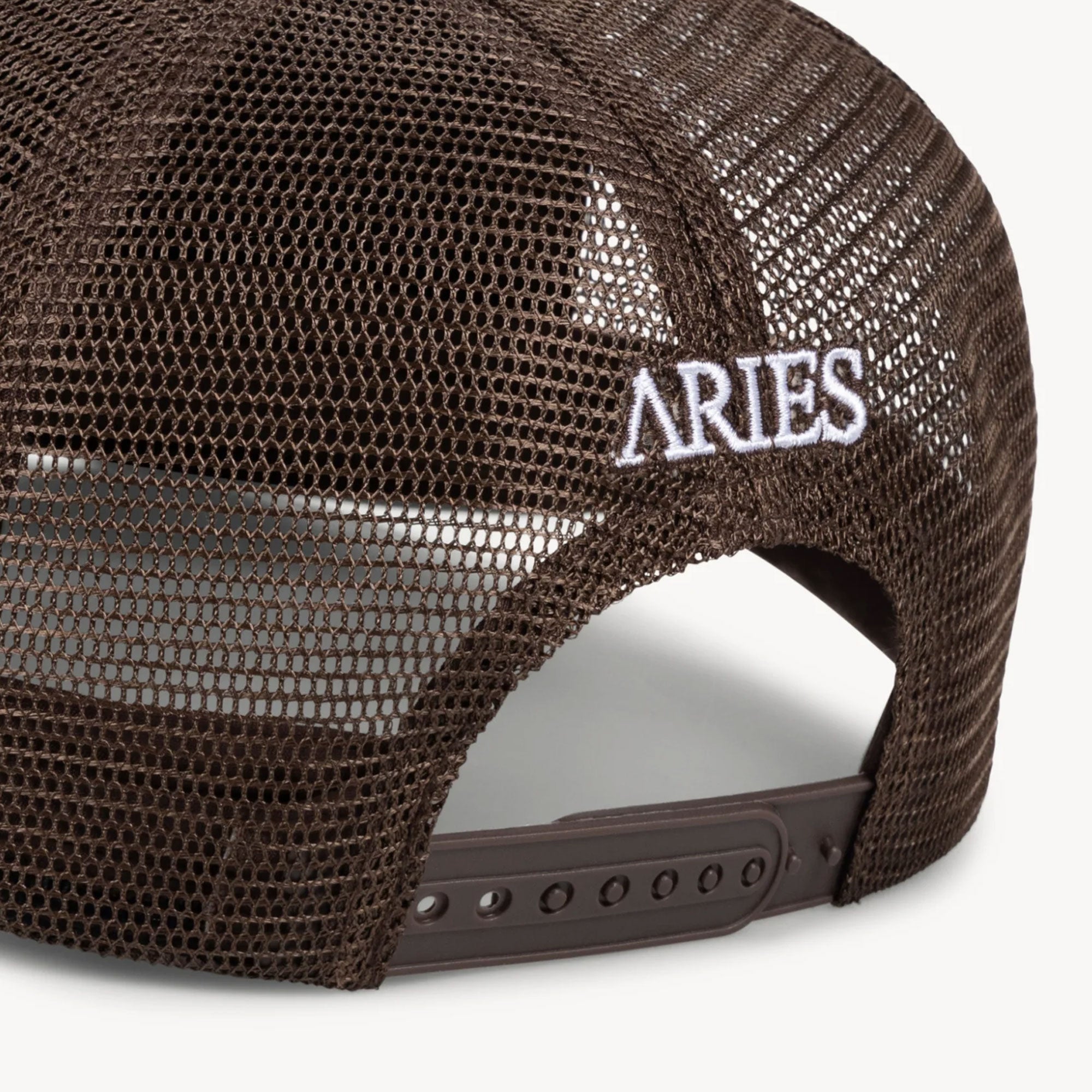 Aries I'm Not Lost Trucker Cap - Brown