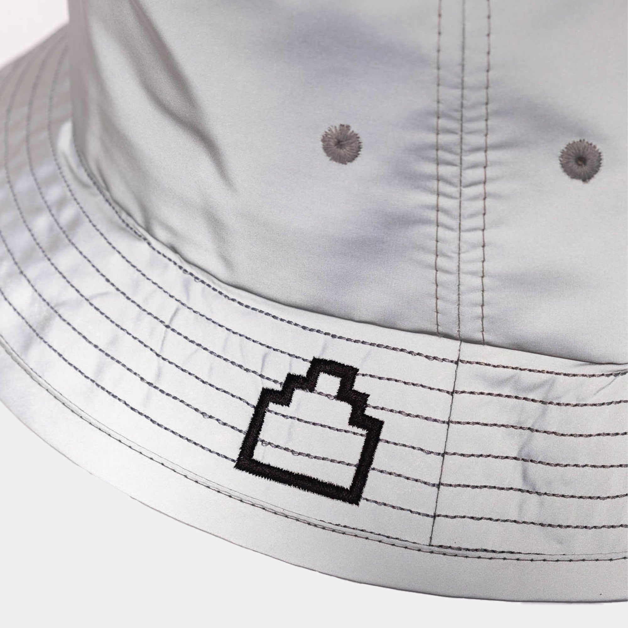 Cav Empt Reflect Bucket Hat - Silver