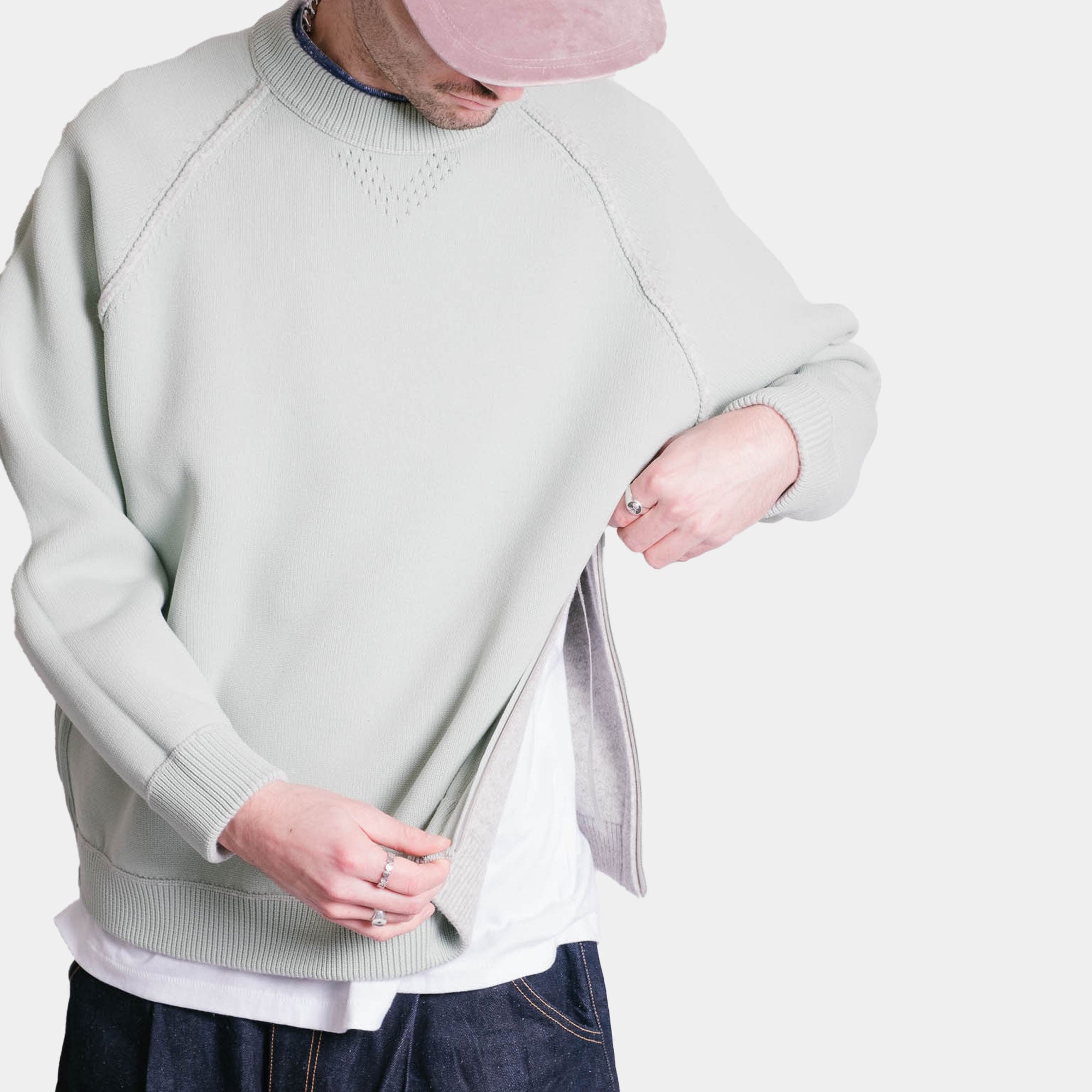 is-ness Ventilation Knitted Crew - Grey