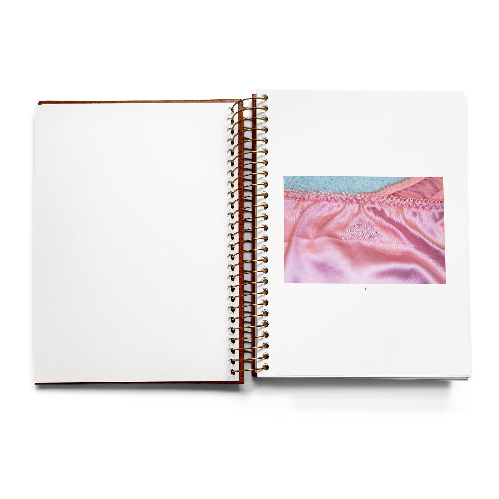 IDEA  Nadia Lee Cohen / Martin Parr - Julie Bullard