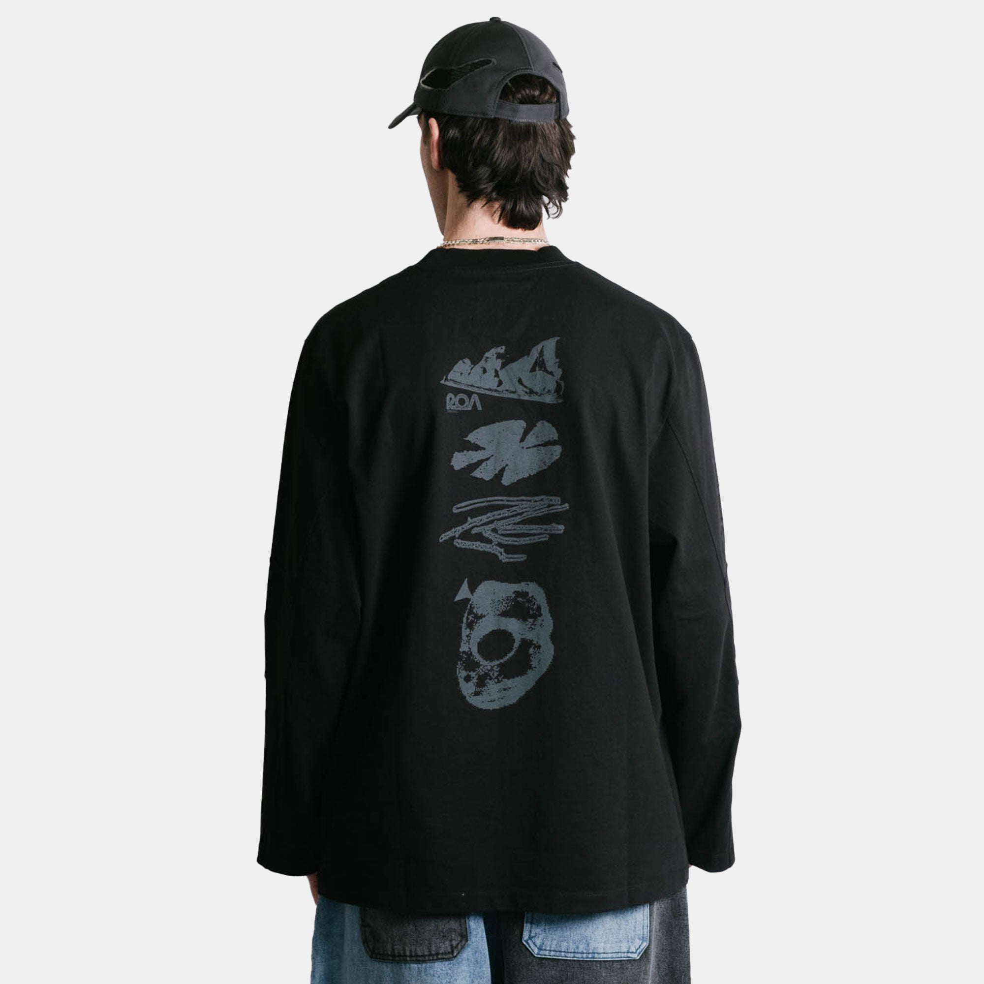 ROA Graphic Long Sleeve Tee - Black