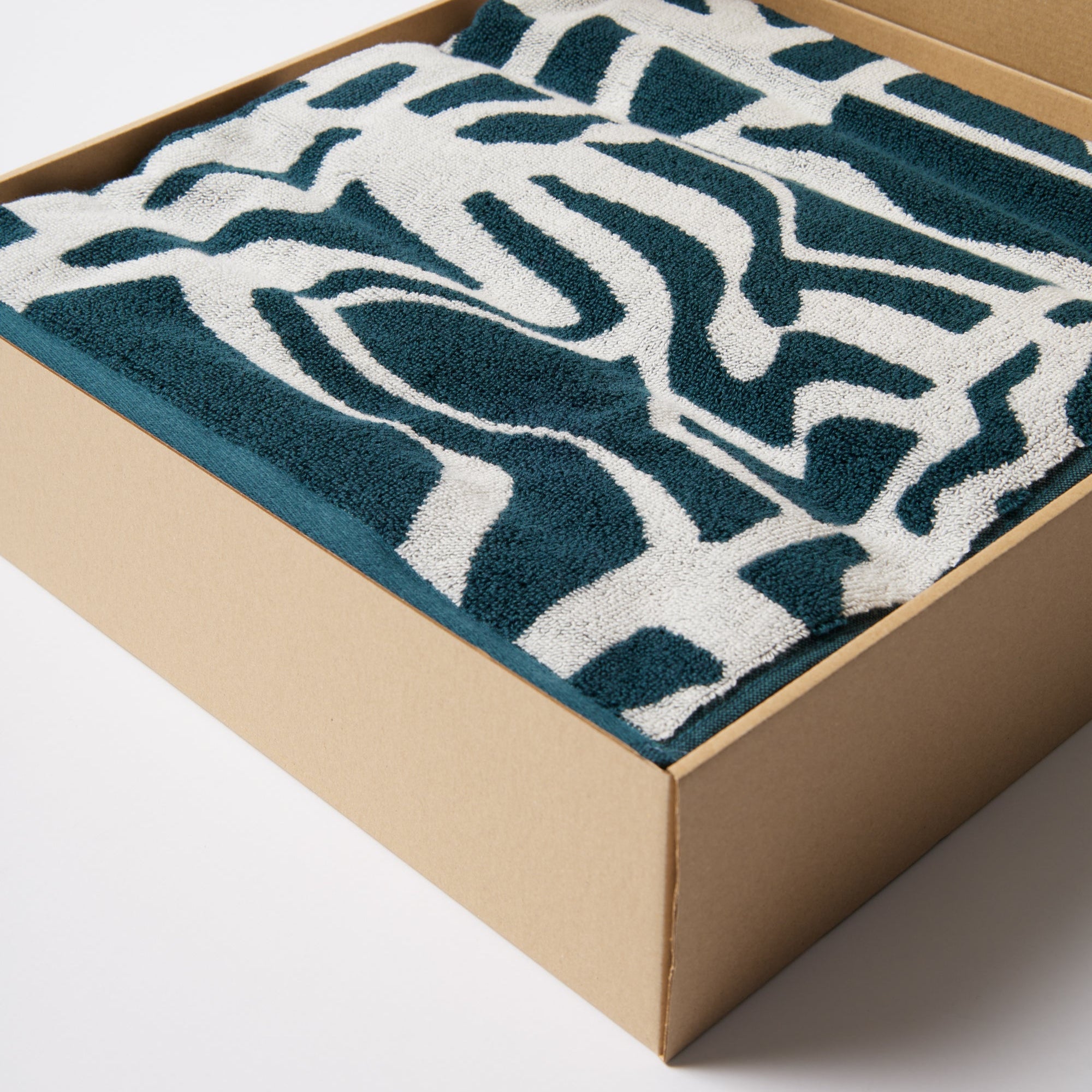 By Parra Broken FTP Bath Towel Set Of 2 - Teal Green