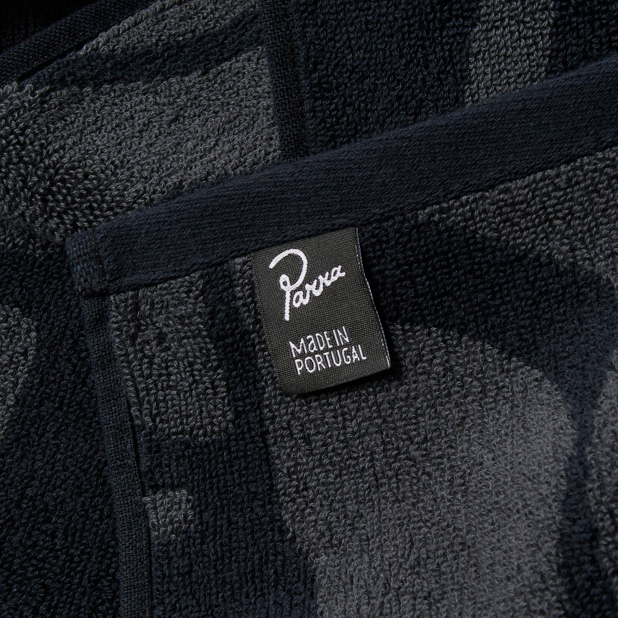 By Parra Broken FTP Bath Towel Set Of 2 - Black