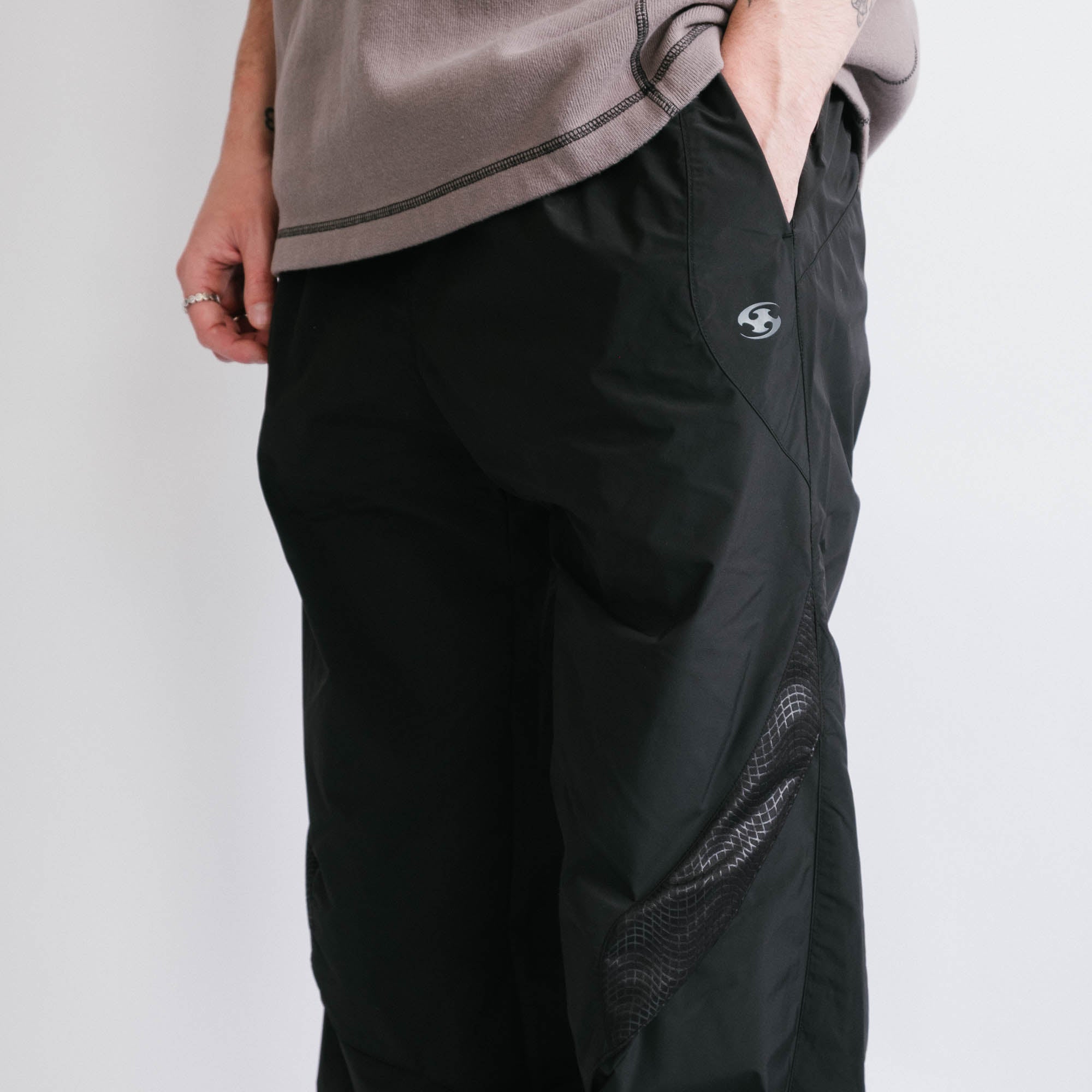 【SAN SAN GEAR】 25SS TRACK PANTS [BLACK] San San Gear Track Pants - Black