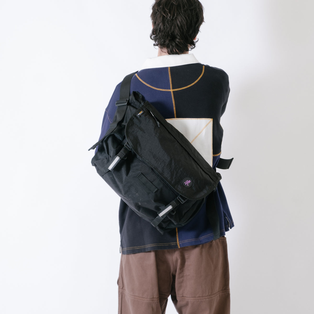 Gramicci Messenger Bag - Black