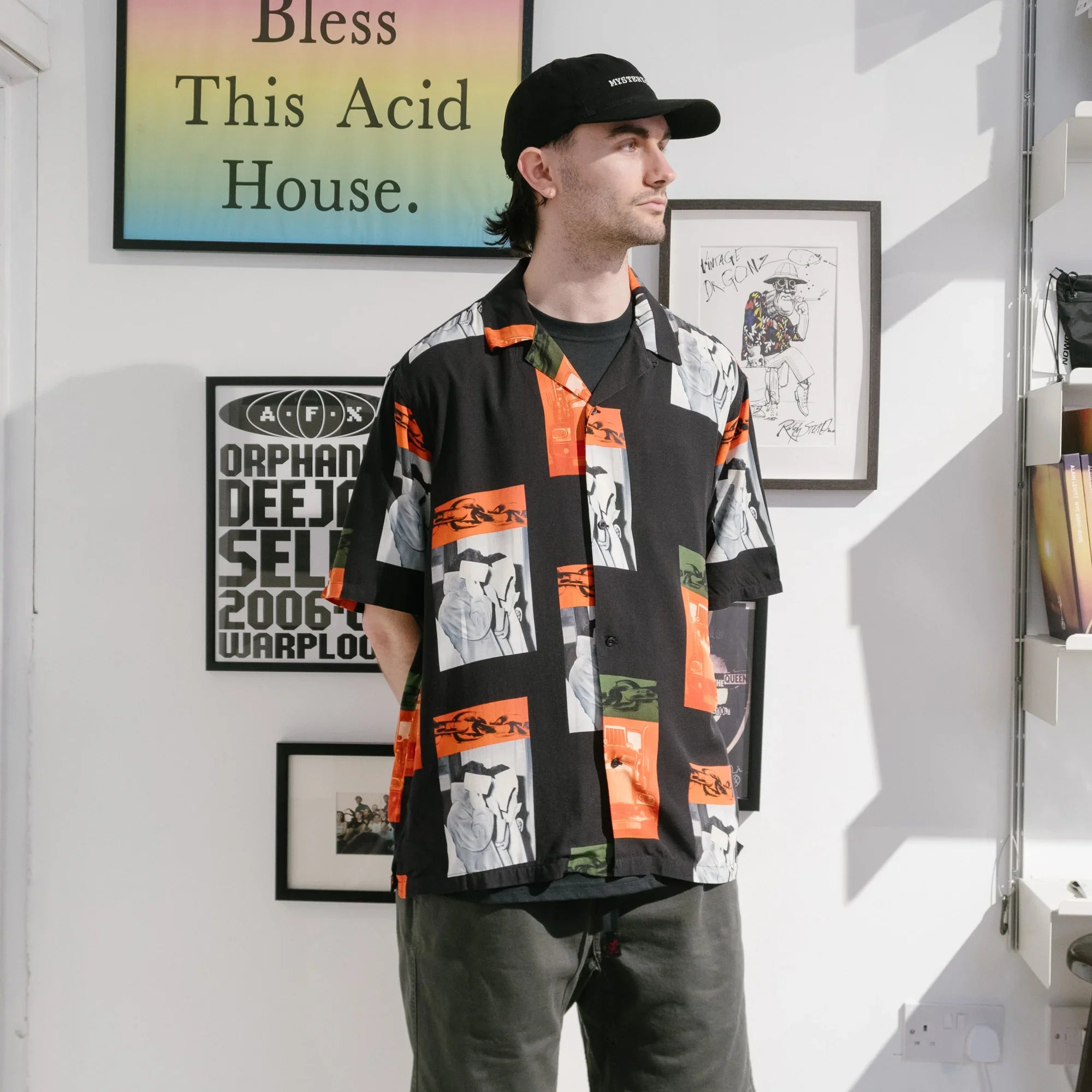 Carhartt WIP S/S Sean Hamilton Shirt - Sean Hamilton/Black - Never Never