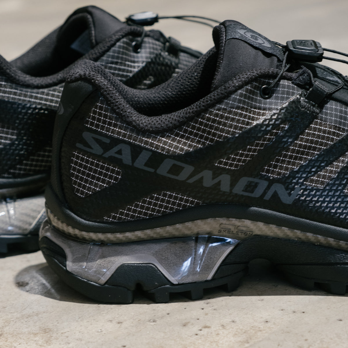 Salomon XT-4 OG GTX - Black/Black/Black