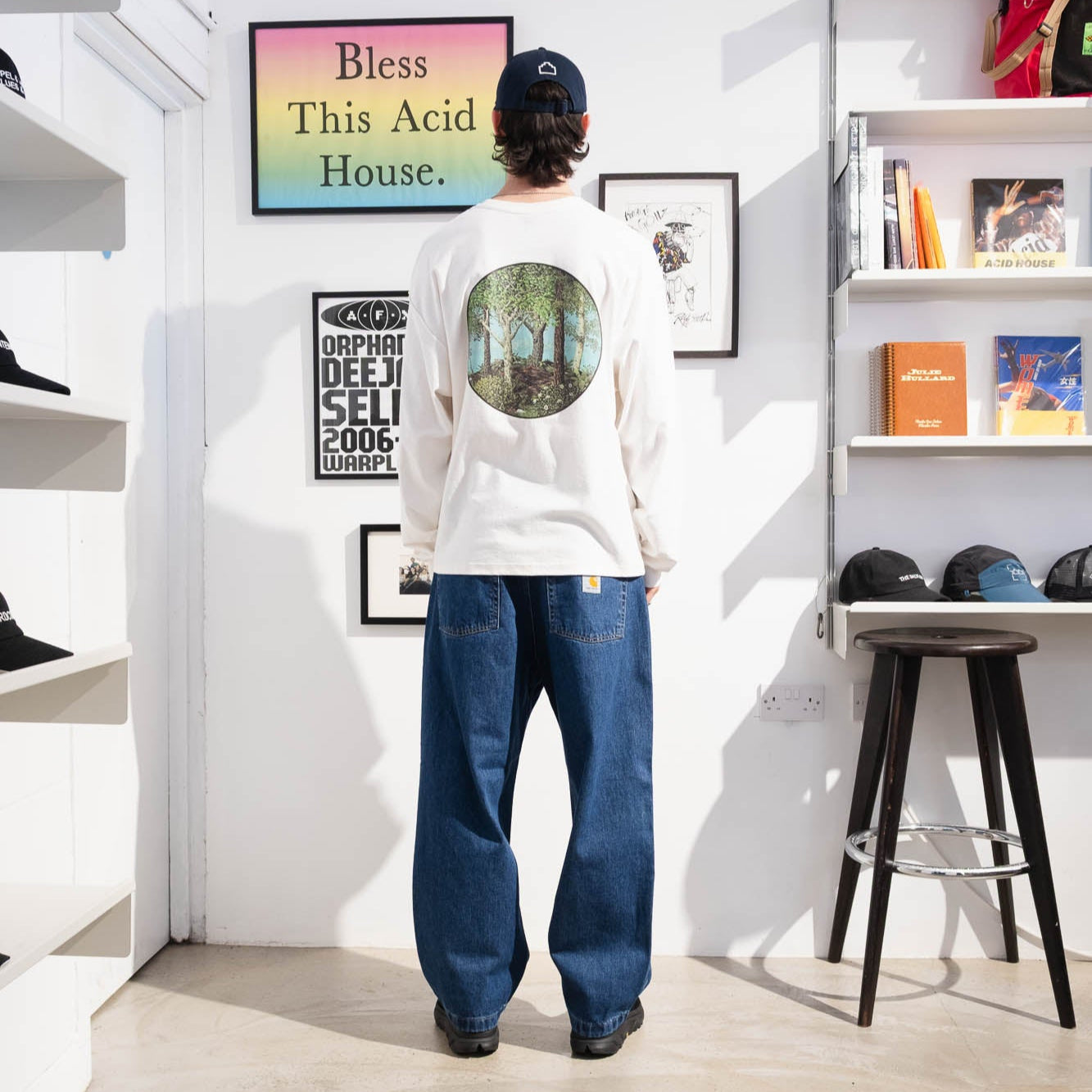 is-ness QV LS Tee - White