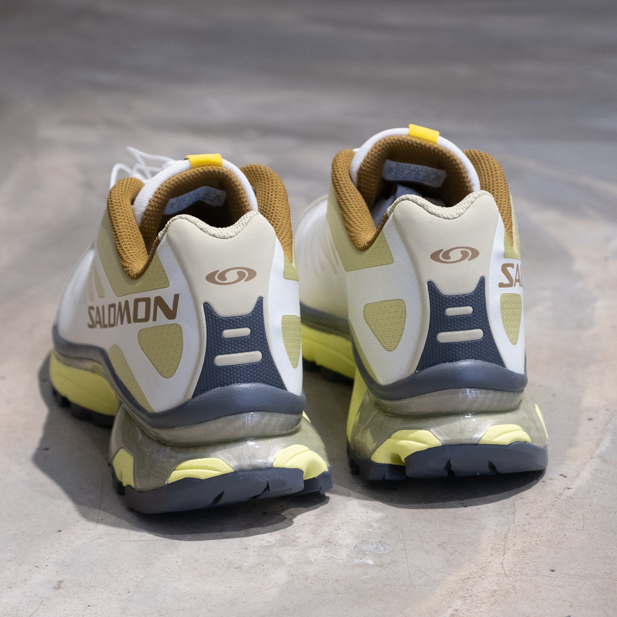 Salomon XT-4 OG Vanilla Ice/Bog/Sunny Lime