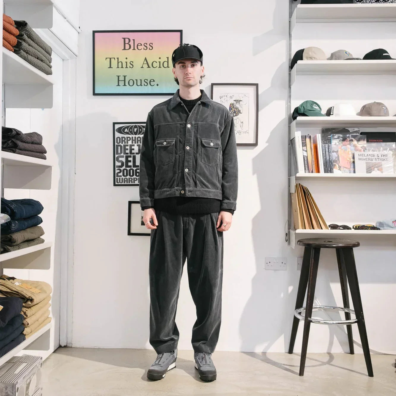 is-ness Corduroy Tuck Trousers - Charcoal