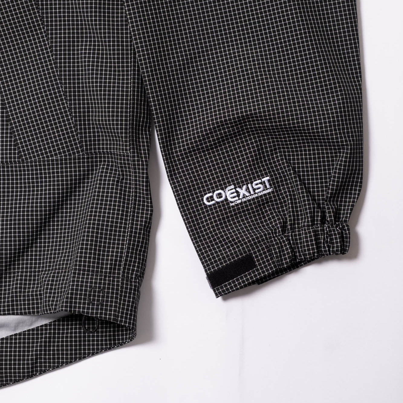 CMF Comfy Outdoor Garment Level 6 Mod Coexist Jacket- Glid Black