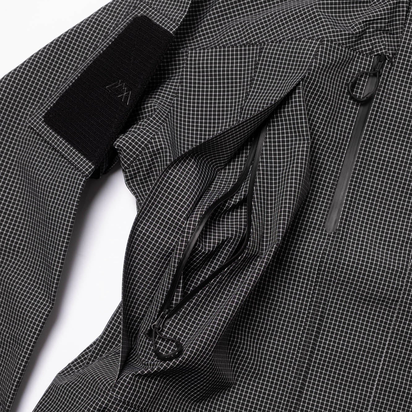 CMF Comfy Outdoor Garment Level 6 Mod Coexist Jacket- Glid Black